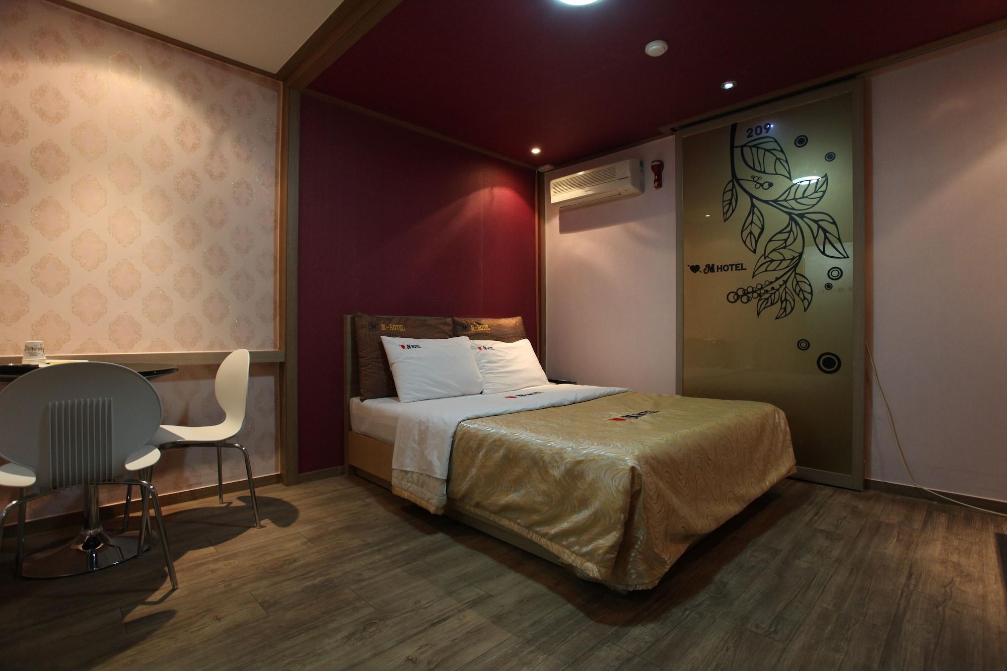 M Motel Songtan พย็องแท็ก ภายนอก รูปภาพ